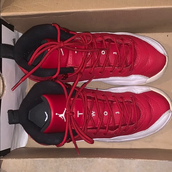 Air Jordan 12 Retro BG - Picture 5 of 9